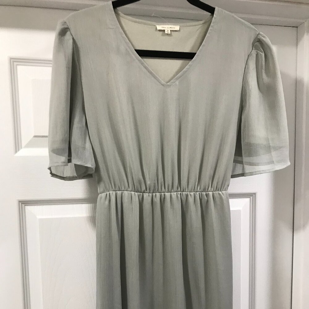 Stylish dress by BSB (Bates sisters Boutique),size M, blueish green
